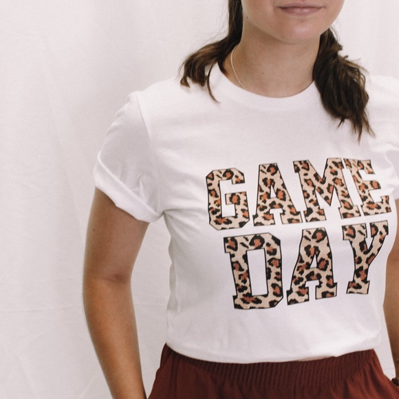 LEOPARD PRINT GAME DAY GRAPHIC TEE NWT - Picture 4 of 5